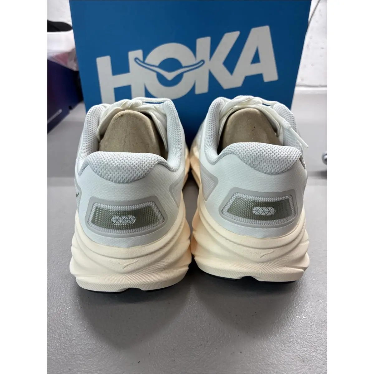 Hoka shoes - Hoka One One HOKA Clifton 9 - 1155370 FCG - White 3