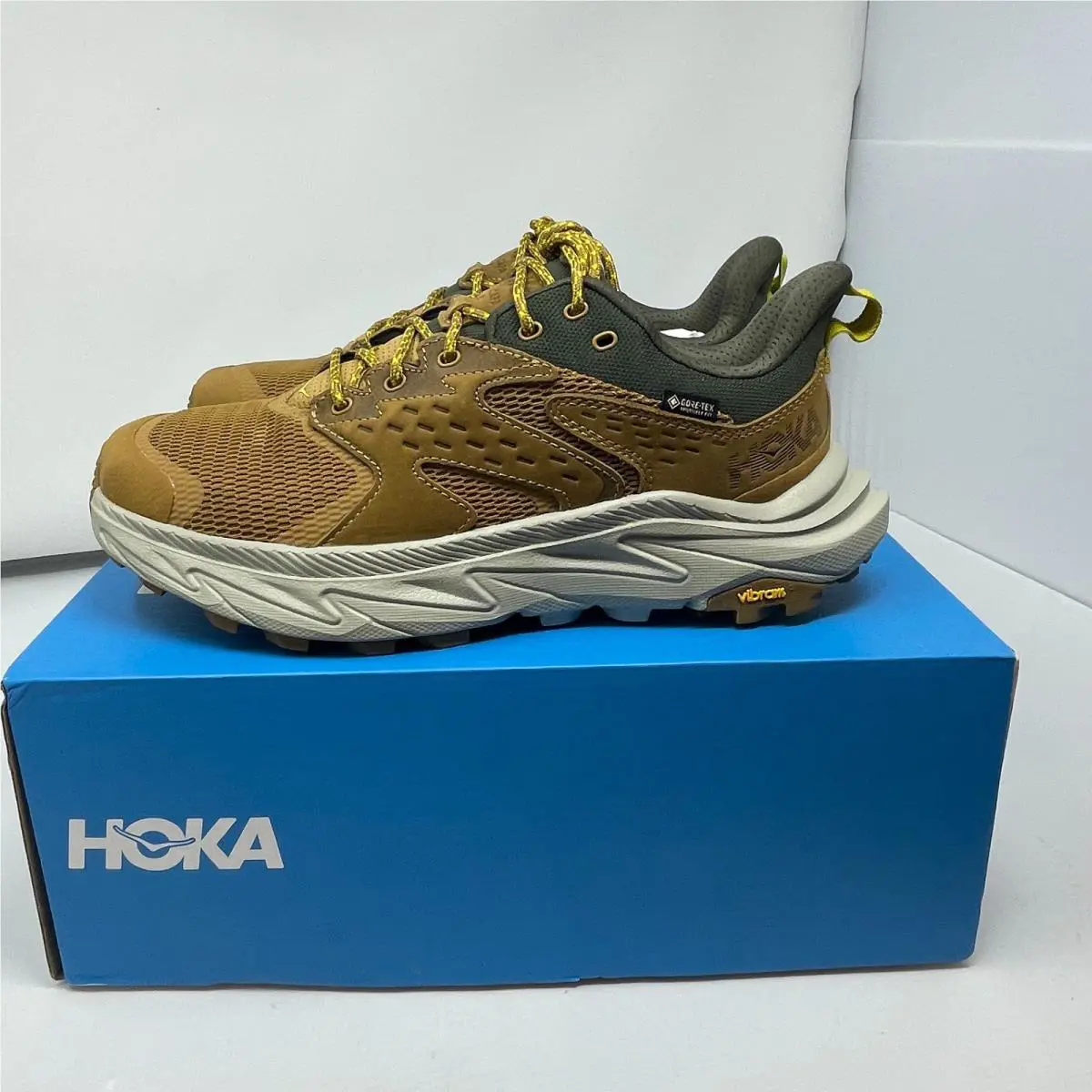 Hoka shoes - Hoka One One Anacapa GORE-TEX - 1141632-HLY - Brown 0