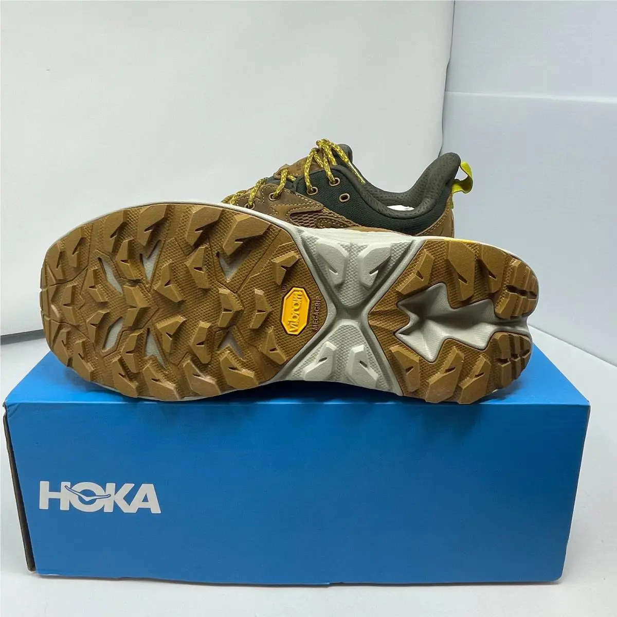 Hoka shoes - Hoka One One Anacapa GORE-TEX - 1141632-HLY - Brown 2
