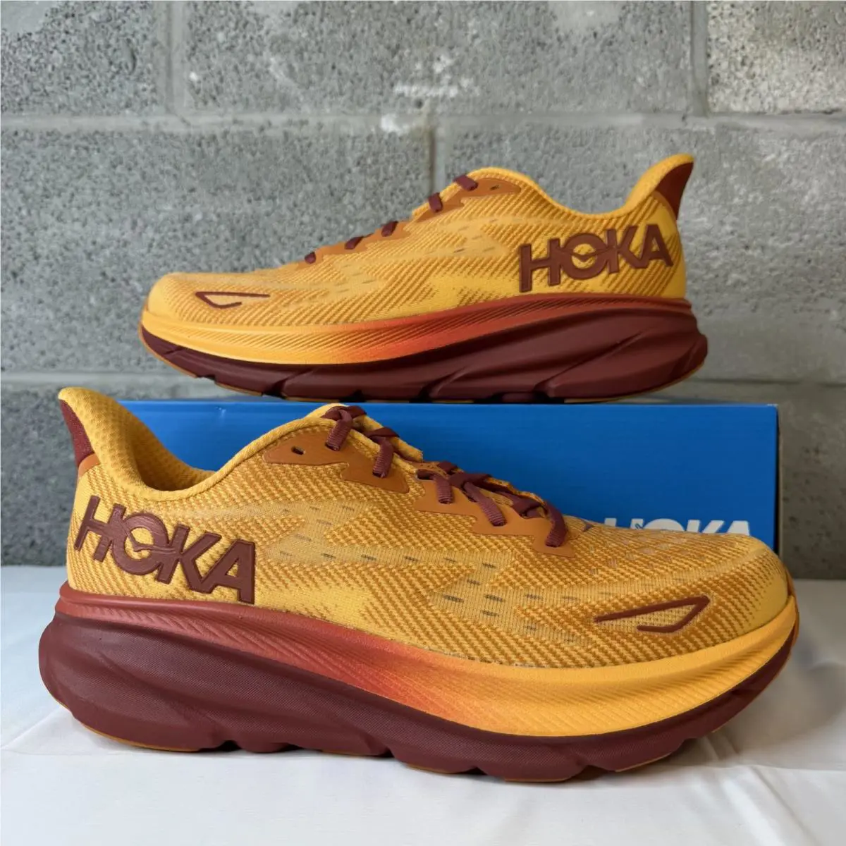 Hoka shoes - Hoka One One HOKA Clifton 9 - 1127895-AHSH - Orange 0