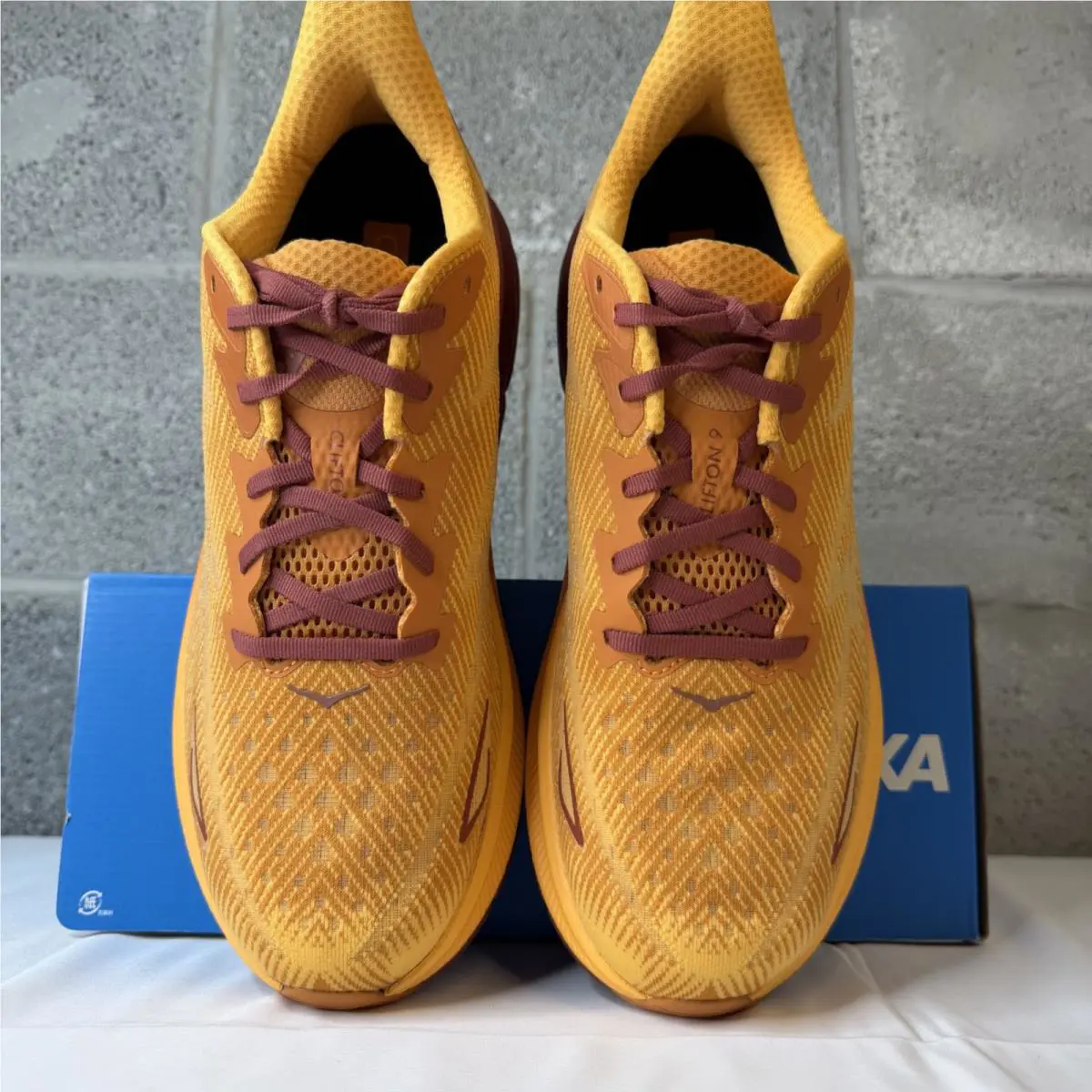 Hoka shoes - Hoka One One HOKA Clifton 9 - 1127895-AHSH - Orange 1