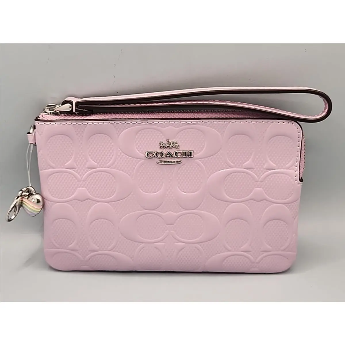 Coach Corner Zip Wristlet in Signature Leather W/heart Charm