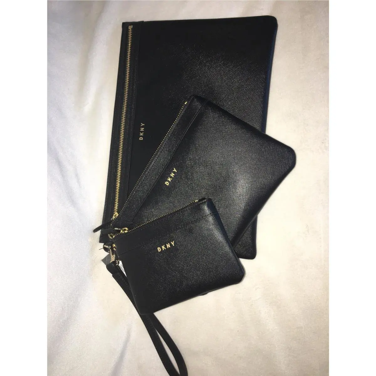Dkny Vela Triple R9321F12 3PC Clutch Pouch Wallet Wristlet