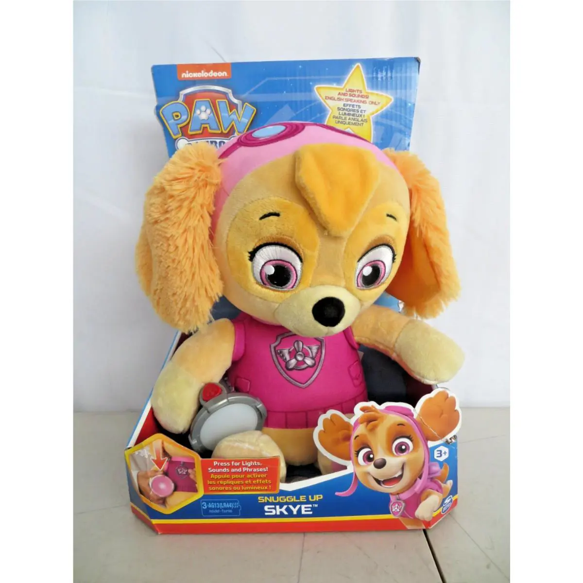 Spin Master 2019 Paw Patrol Snuggle Up Pup Skye Doll Plush Toy