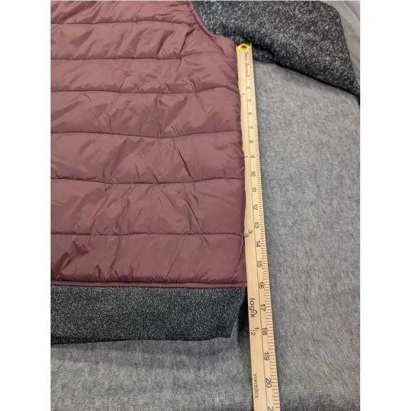 Reebok clothing - Maroon/Gray 9