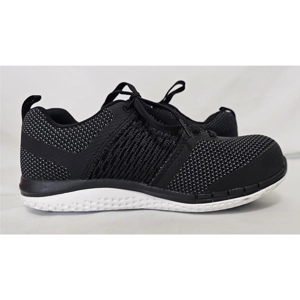 Reebok Woman Print Work Ultk Size 10.5 W Black RB249