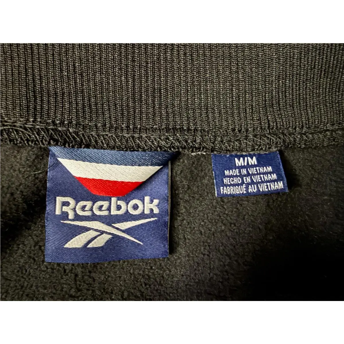Reebok clothing - Black White 1