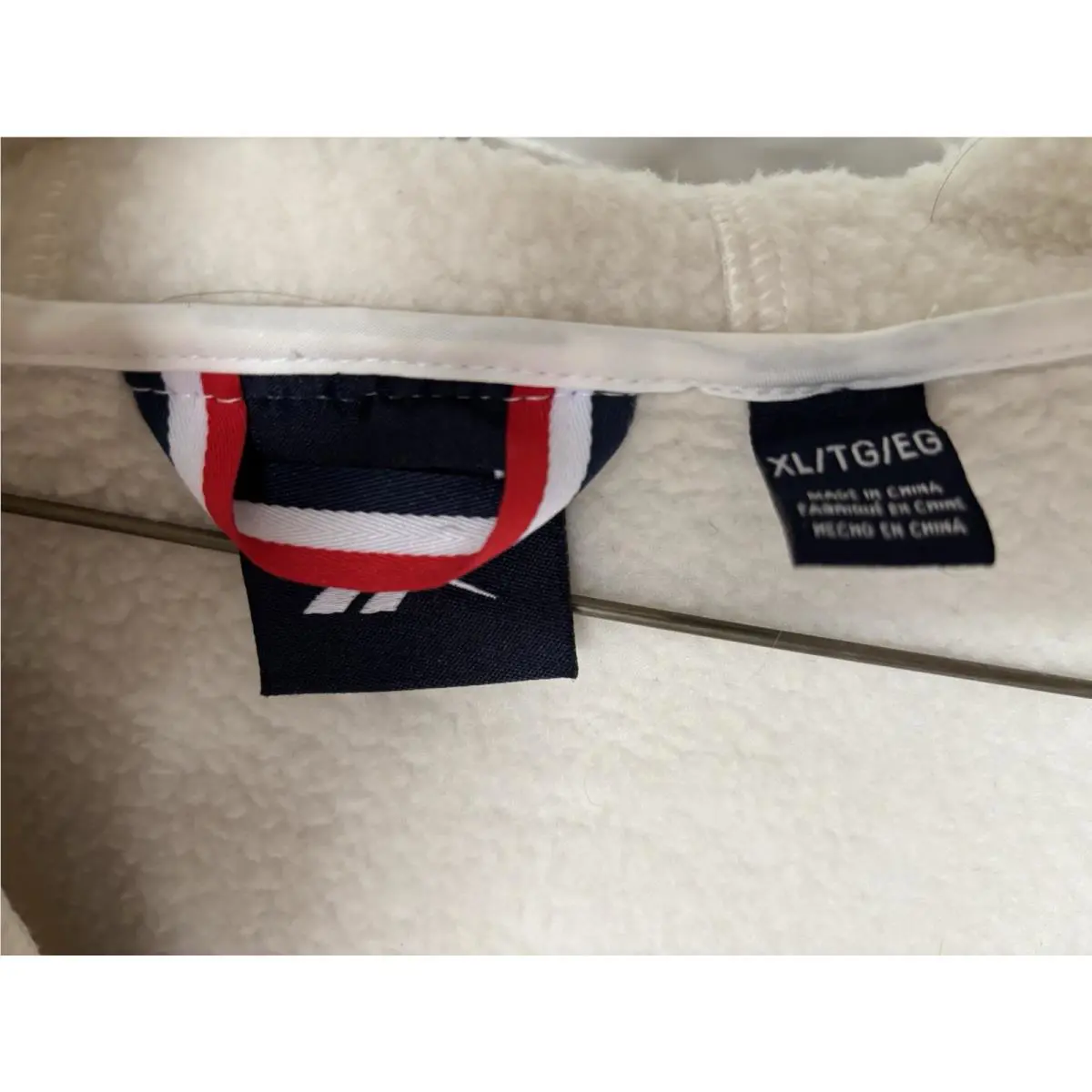 Reebok clothing - Stucco 2