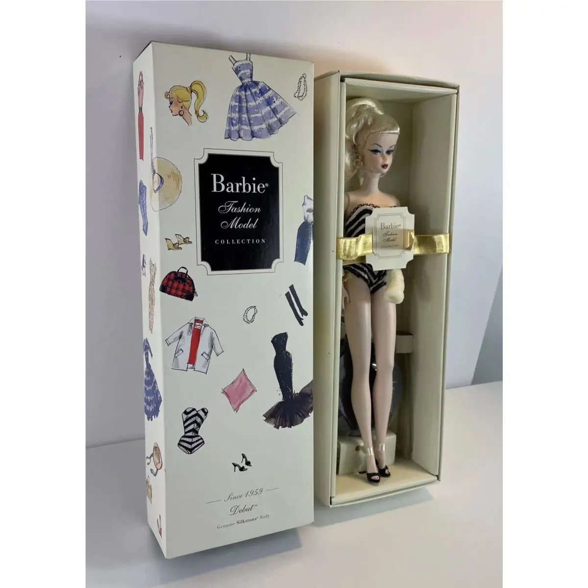 Barbie Fashion Model Collection Gold Label 1959 Debut Model Silkstone 50th