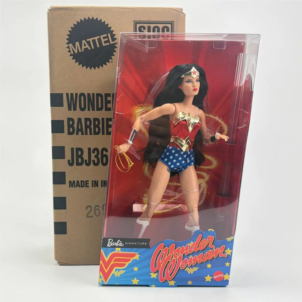 Mattel Barbie Signature Wonder Woman Doll JBJ36 DC Comics Collector