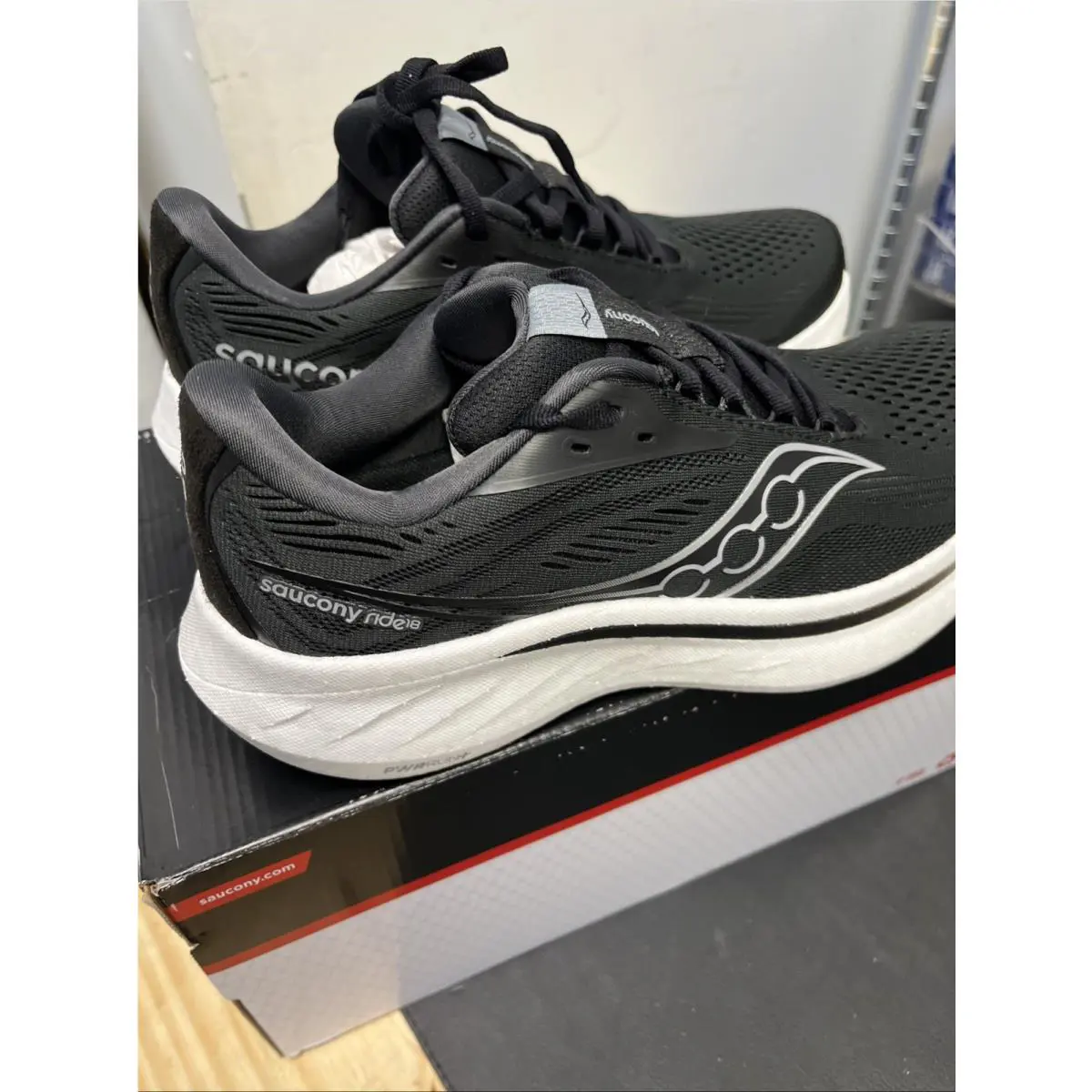 Saucony shoes - Saucony Ride 18 - Ride - Black 2