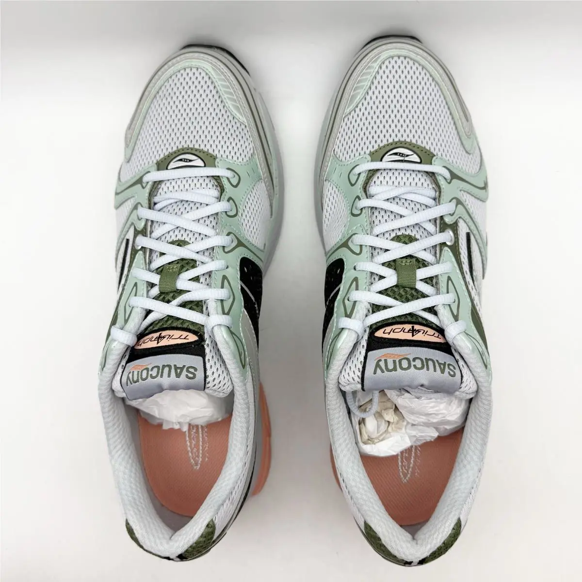 Saucony shoes - Gray (UPC: 195020052136) 7