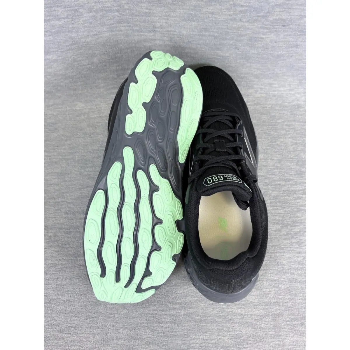 New Balance shoes - Black 4