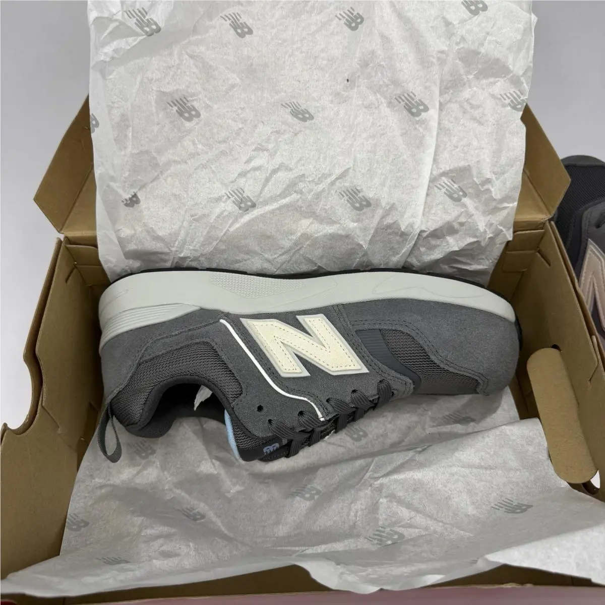 New Balance shoes - New Balance Elite Lite EH - Gray 15