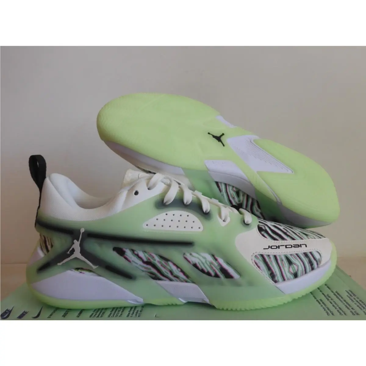 Nike shoes - Nike Air Jordan Heir - Air Heir - FZ2471-100 - Green 15