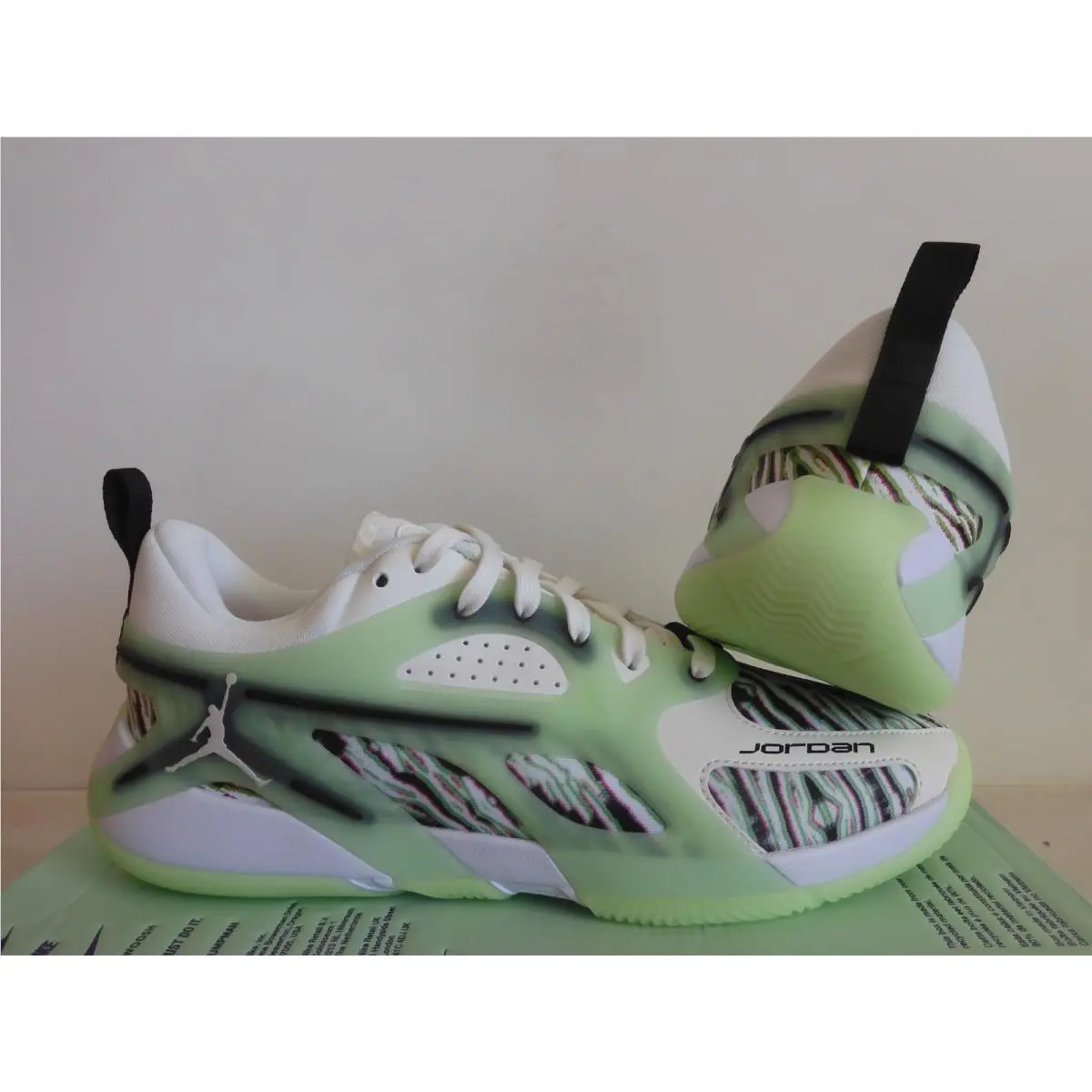 Nike shoes - Nike Air Jordan Heir - Air Heir - FZ2471-100 - Green 17
