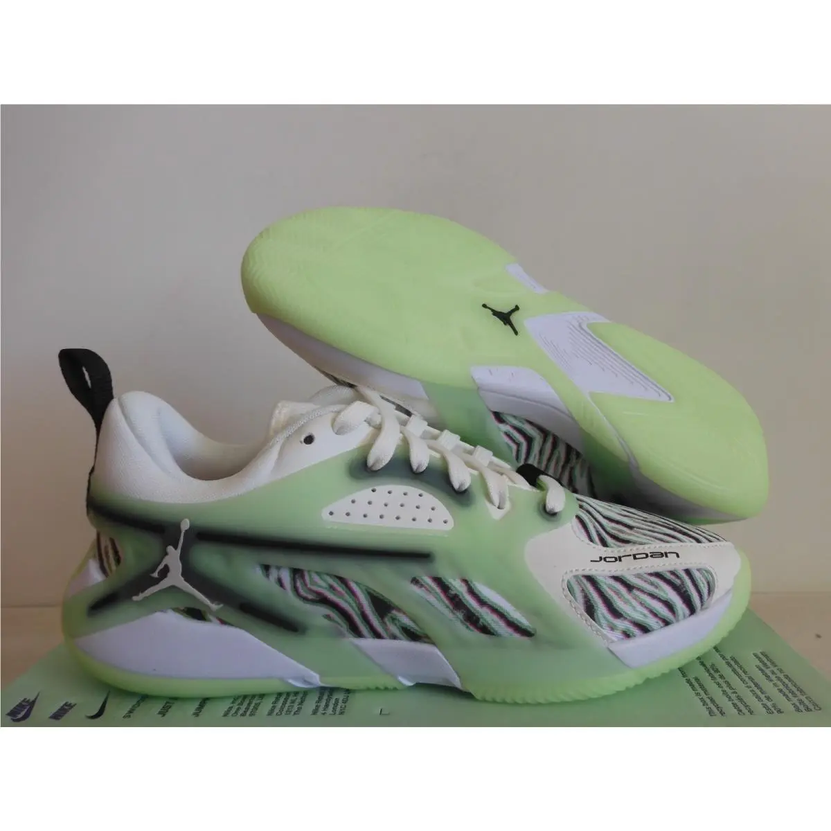 Nike shoes - Nike Air Jordan Heir - Air Heir - FZ2471-100 - Green 7