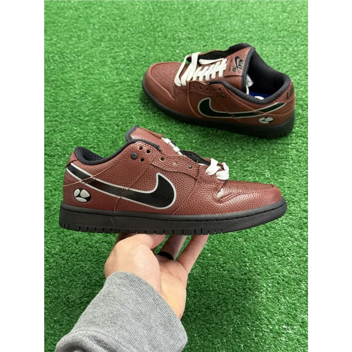 Nike shoes - SB Dunk Low Limosine Skateboards - HJ4131-200 - Brown 5