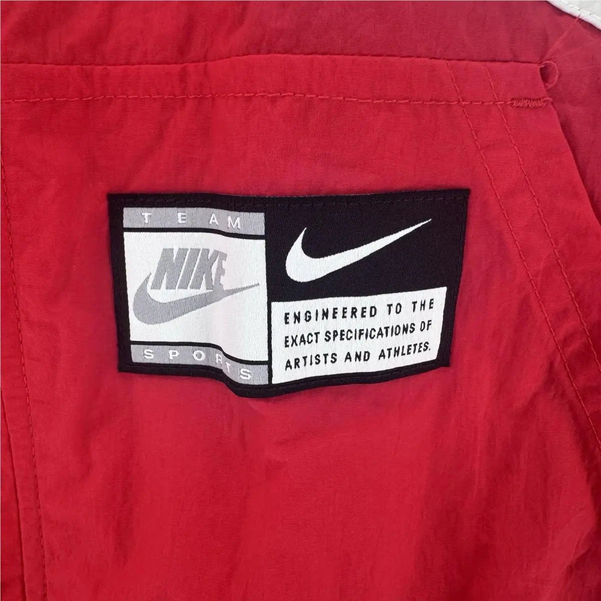 Nike clothing - HJ0176657 - HJ0176657 - Red (UPC: 0197602858433) 4