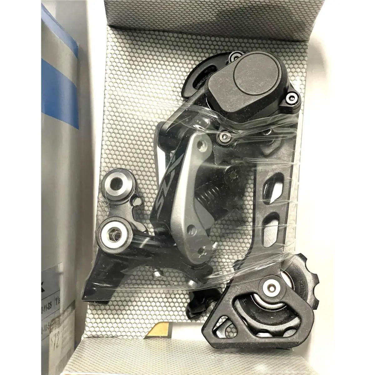 Shimano  - SLX - SLX - Black (UPC: 689228847545) 2