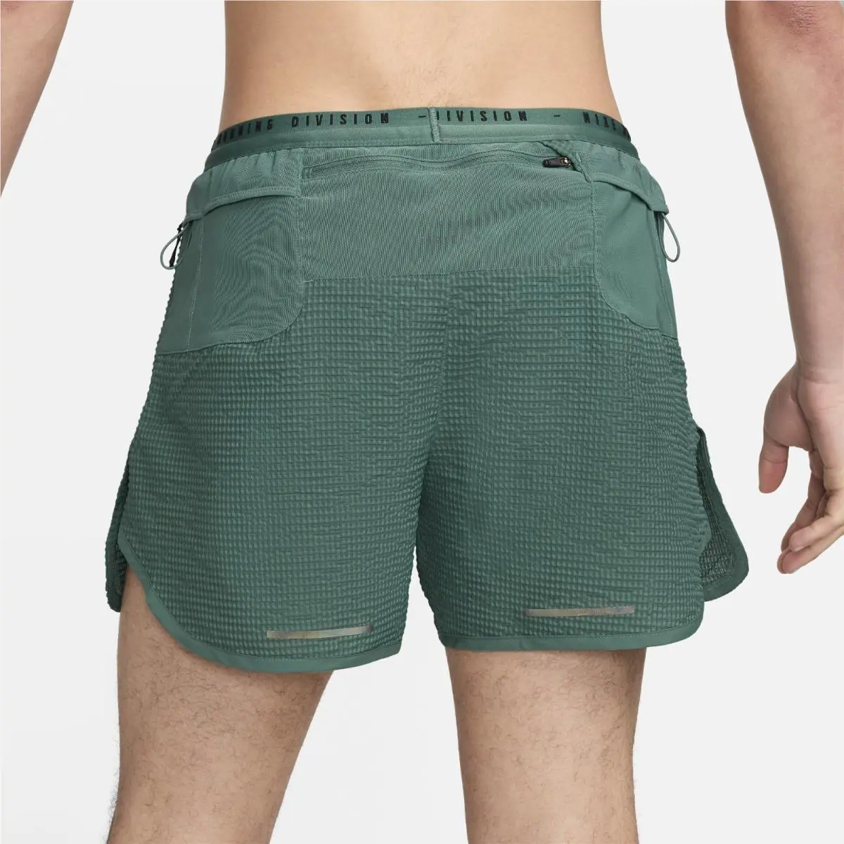 Nike clothing - FQ4617-361 - FQ4617-361 - Green (UPC: 197594132146) 1
