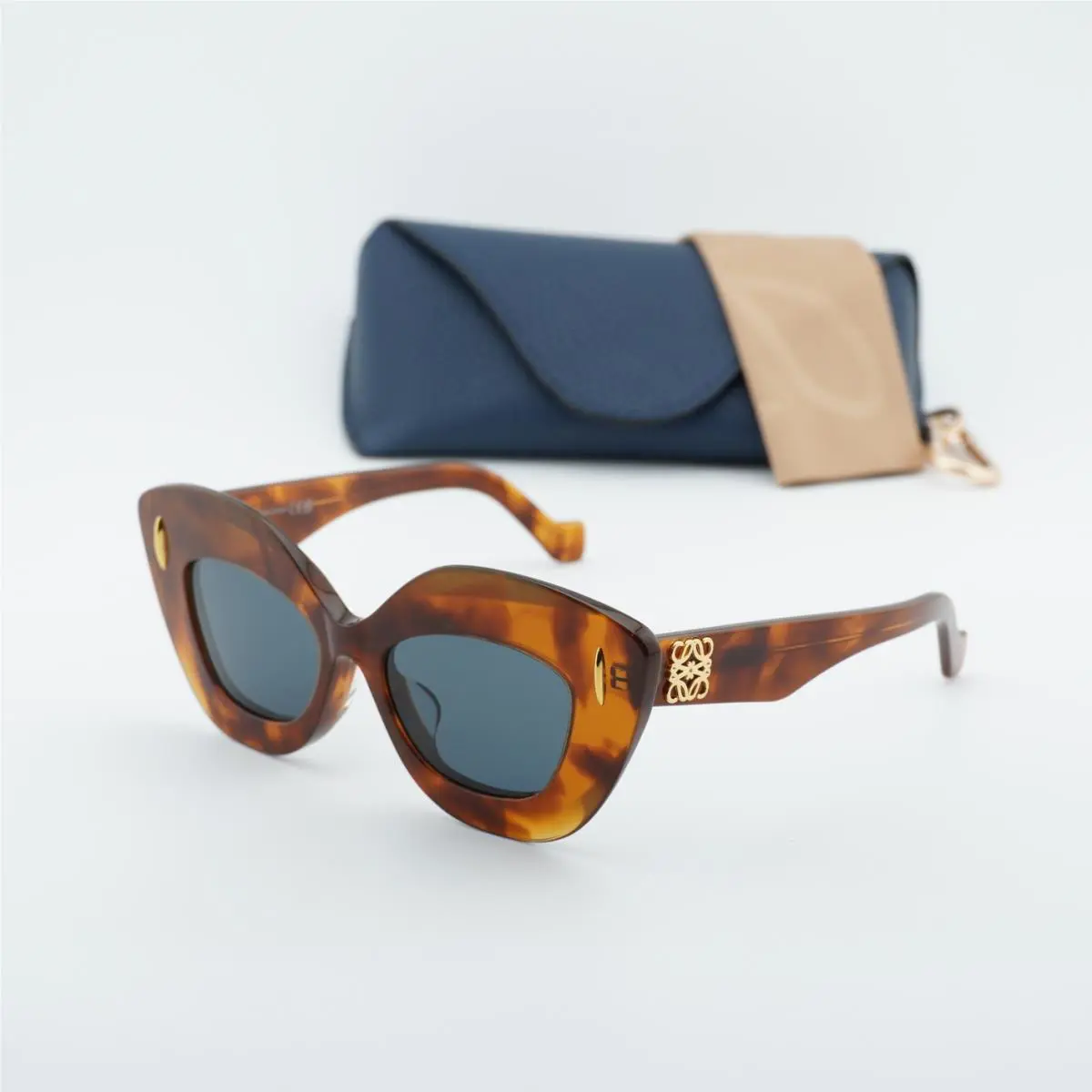 Loewe Women Sunglasses Havana Blue Cat Eye LW40127F Anagram 53V