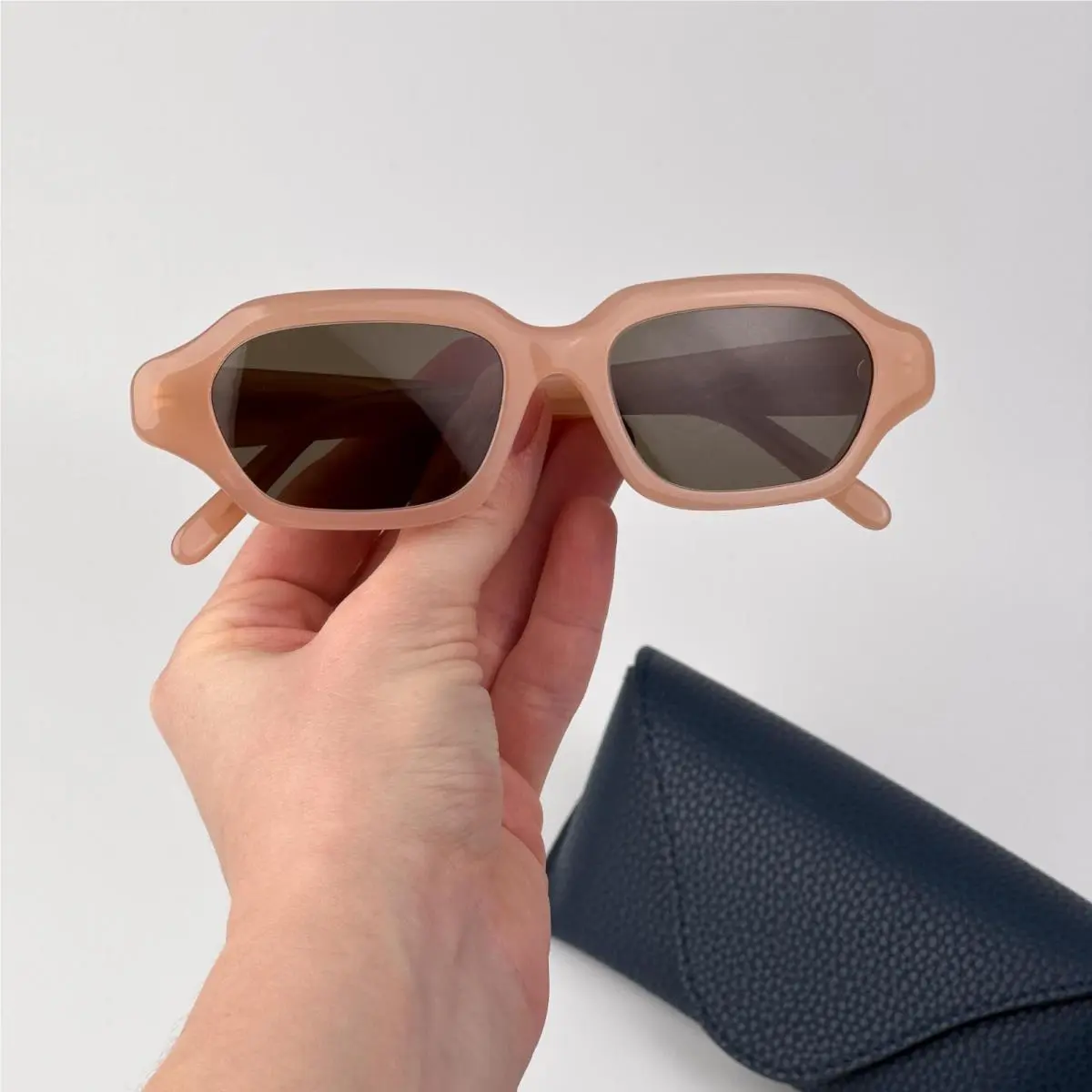 Women Sunglasses Pink Grey Rectangle LW40157U Slim 72E by Loewe