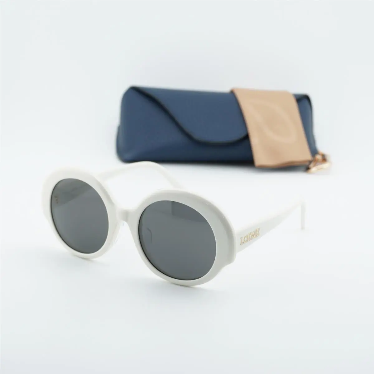 Loewe LW40135F 25A White/grey 54-21-140 Sunglasses