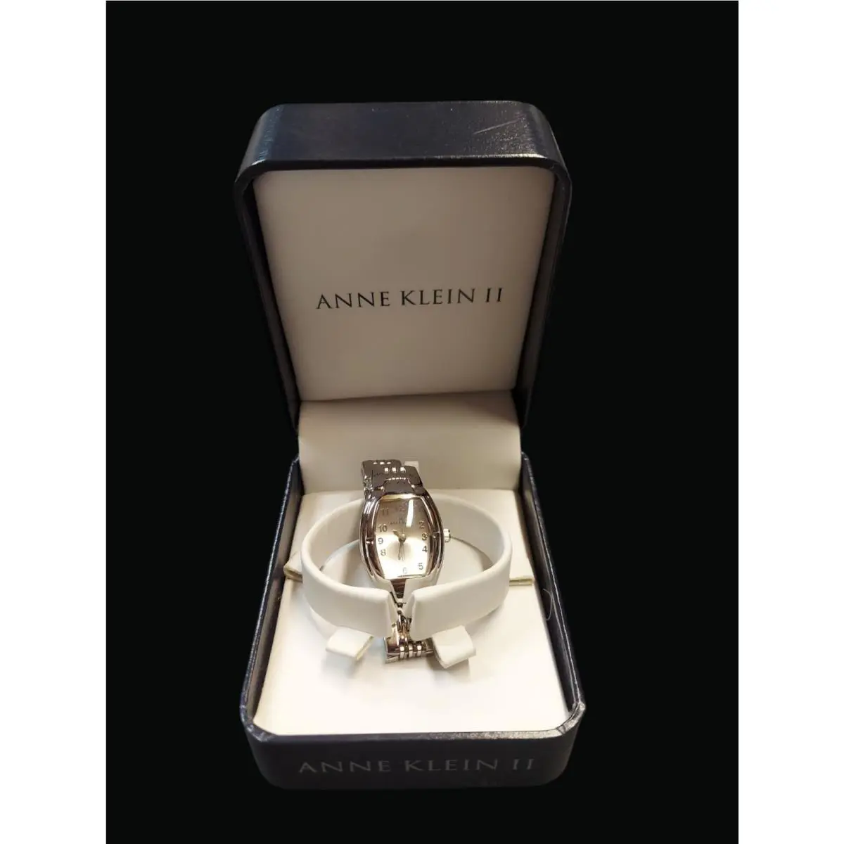 Anne Klein II Womens Silver-toned Oval Watch 1111