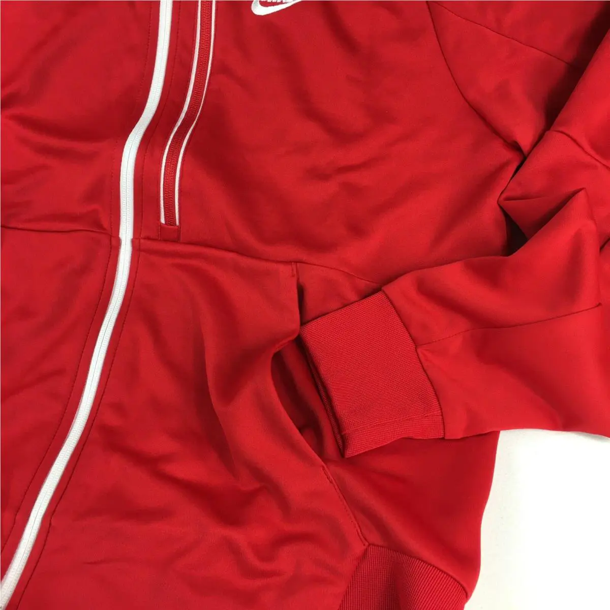 Nike clothing - Tribute N98 - Tribute - DA0003657 - Red (UPC: 194953025385) 3