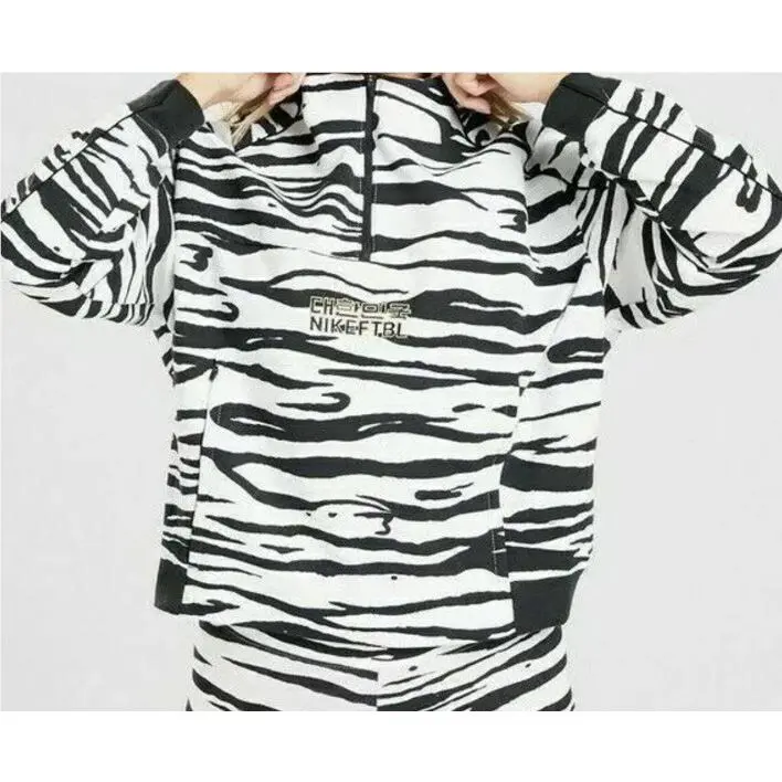 Nike clothing - White | Black (UPC: 193659637465) 8