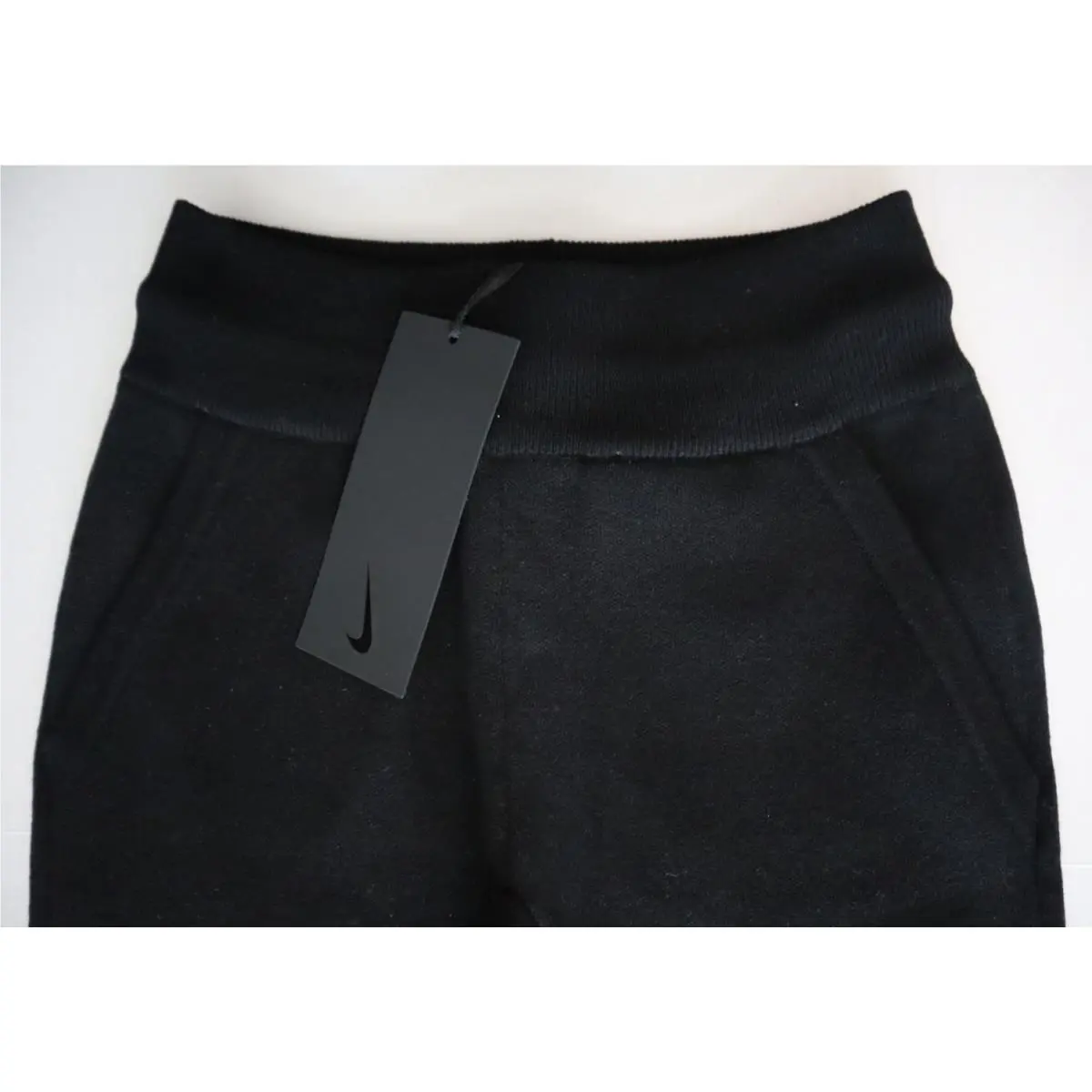 Nike clothing - DV7457-010 - DV7457-010 - Black (UPC: 196152161789) 5