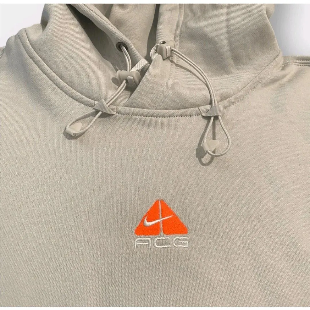 Nike clothing - Cream, Exterior: Cream (UPC: 197600943766) 1
