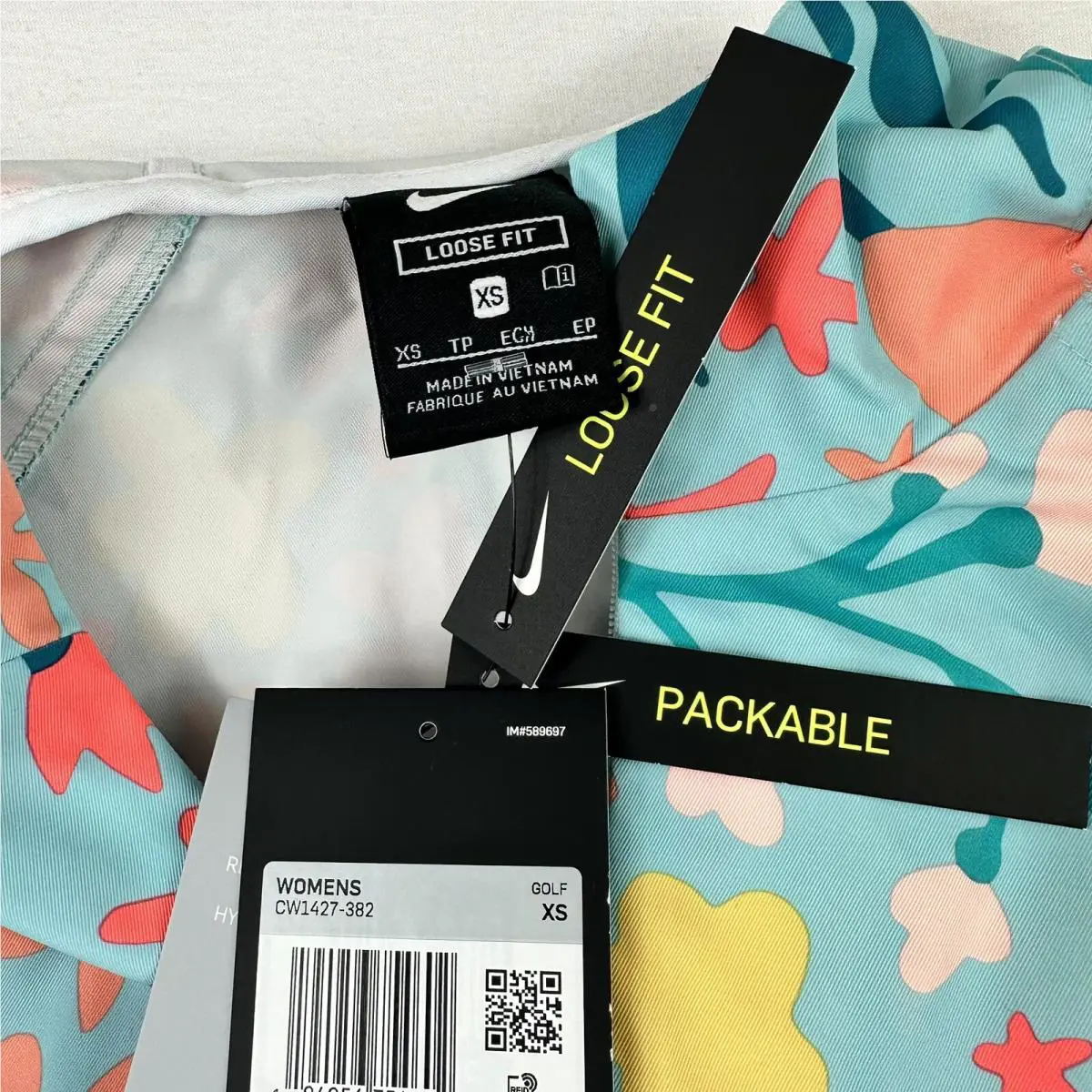 Nike clothing - Nike - Multicolor (UPC: 194956754671) 6