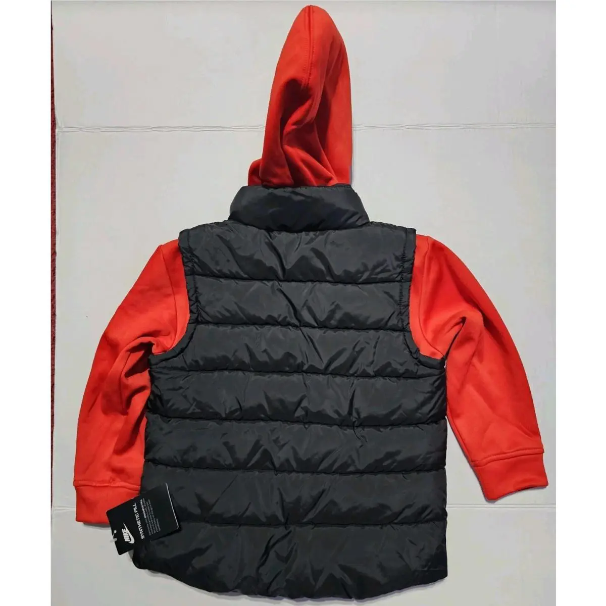 Nike clothing - Red and black 0
