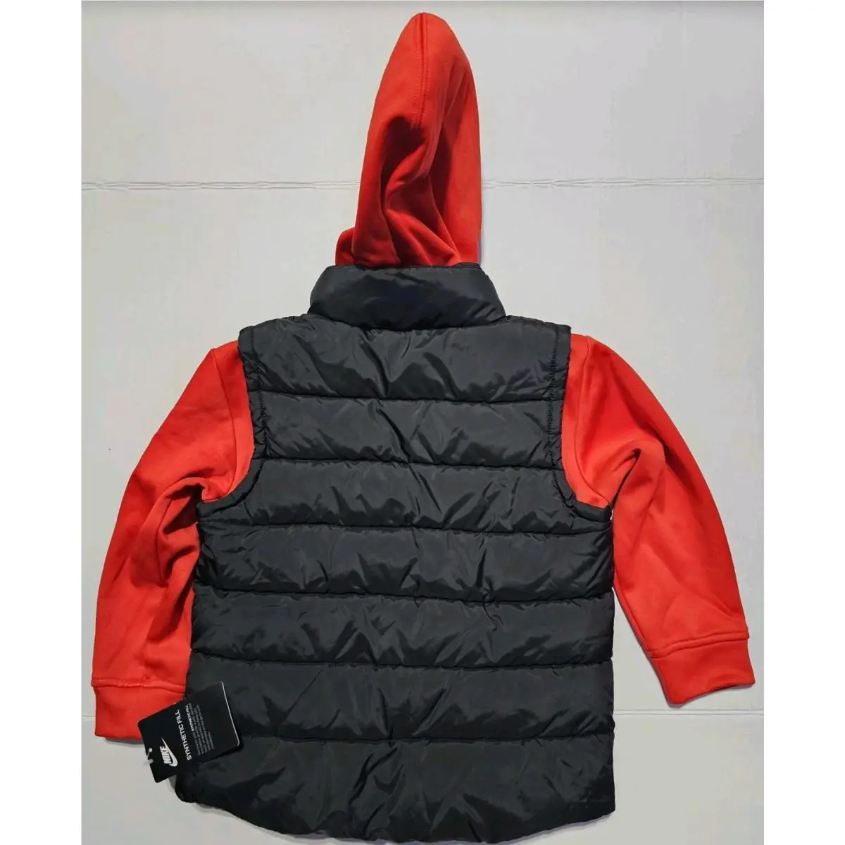 Nike clothing - Red and black 2