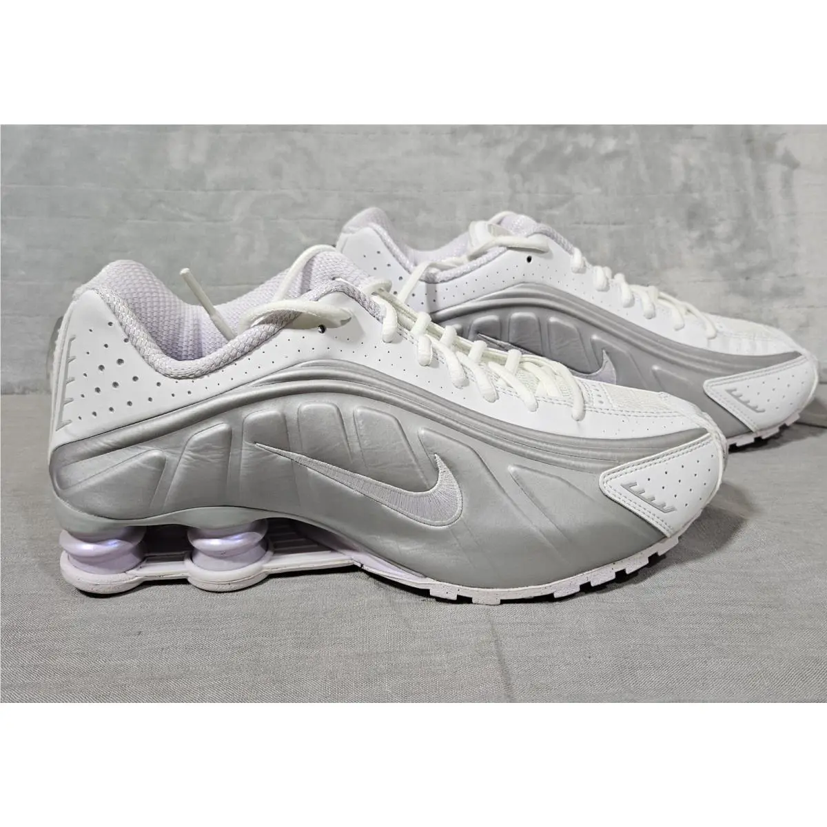 Nike shoes - Nike Shox - Shox - HF5076 - Silver 0
