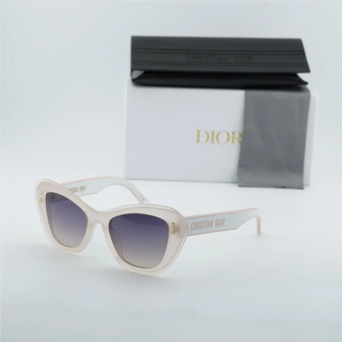 pacific B3U 40GL Shiny Pink/purple Gradient 52-19-140 Sunglasses by Dior