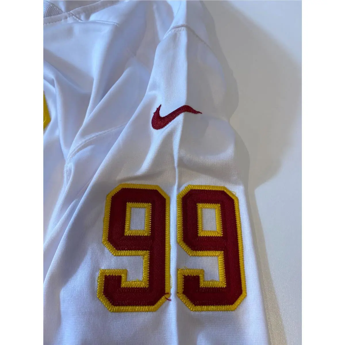 Nike clothing - White 3