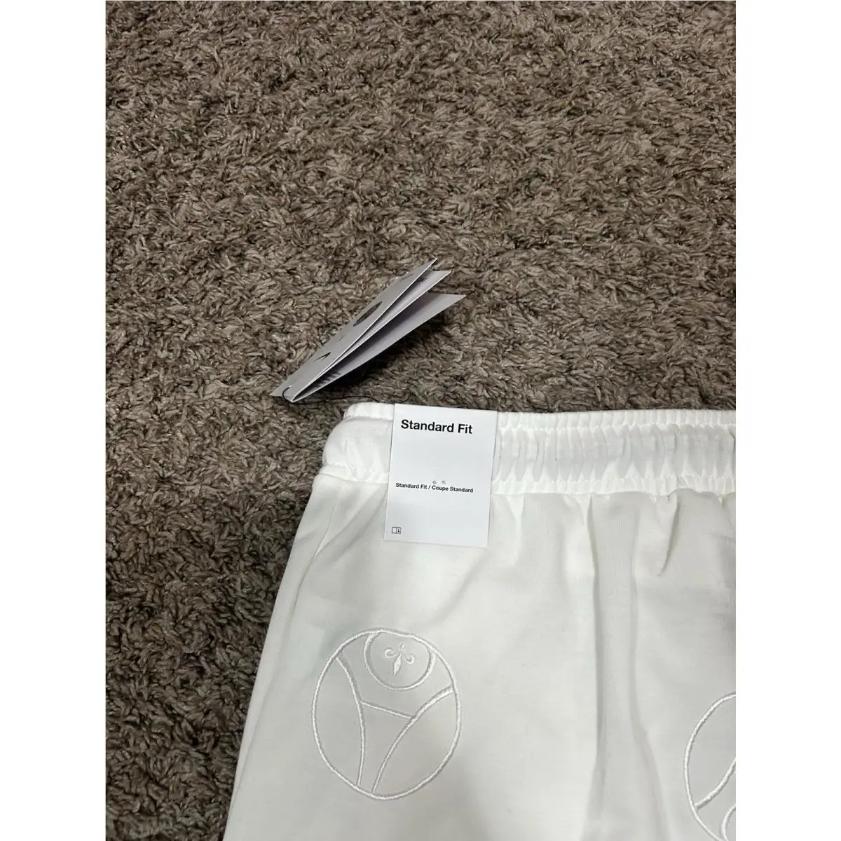 Nike clothing - Nike Paris Saint-Germain - Paris - dx5691-133 - Sail White (UPC: 196149778228) 3