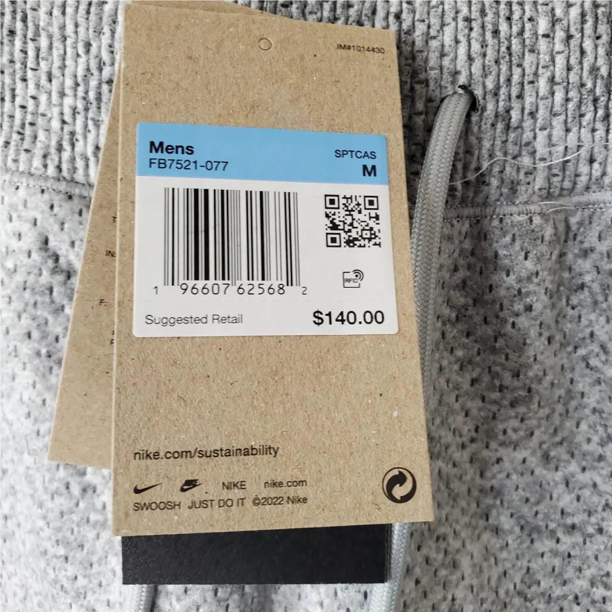 Nike clothing - Gray (UPC: 196607625682) 5