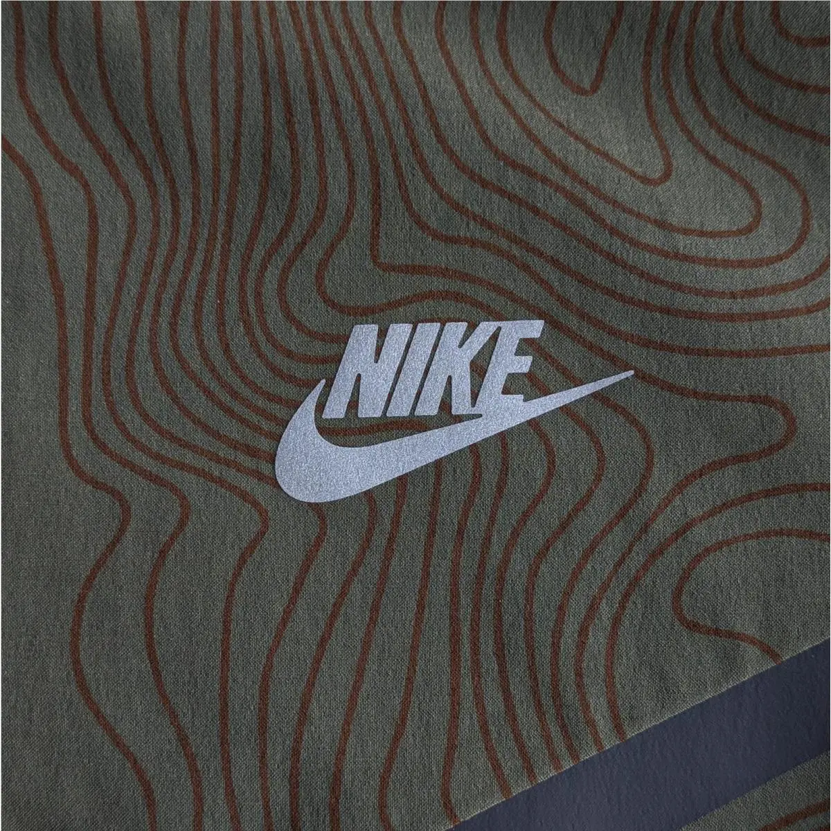 Nike clothing - Nike Tech - Tech - IM7839-325 - Green, Manufacturer: Cargo Khaki/Black/Green (UPC: 198487723397) 1