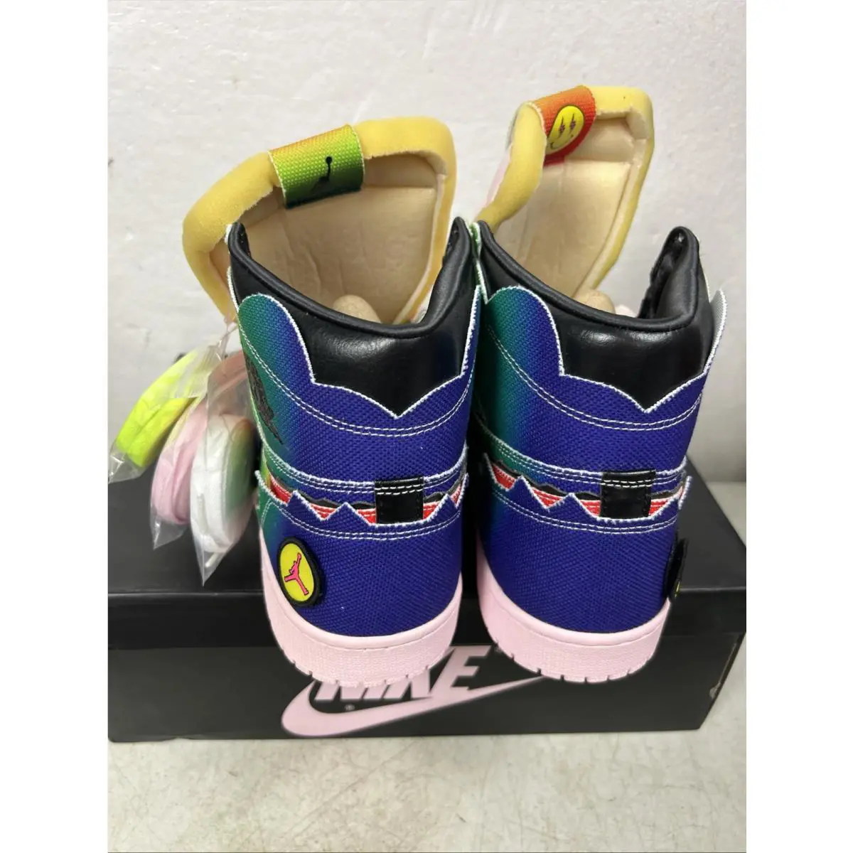 Nike shoes - Air Jordan 1 - Air - Multicolor 2