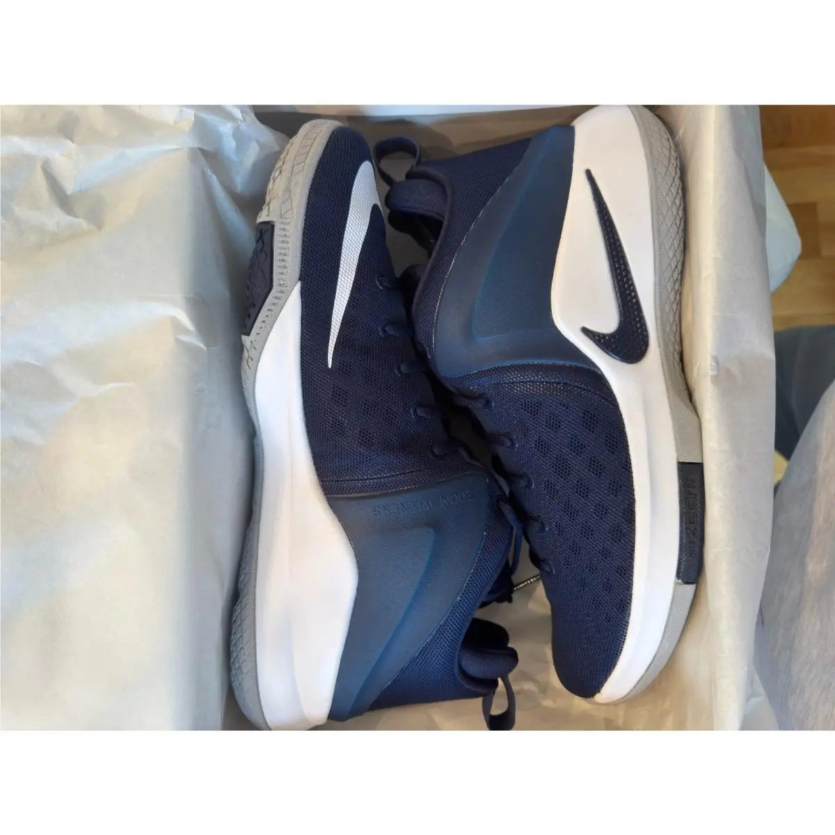 Nike shoes - Nike LeBron Zoom - LeBron Zoom - 852439-404 - Blue 3