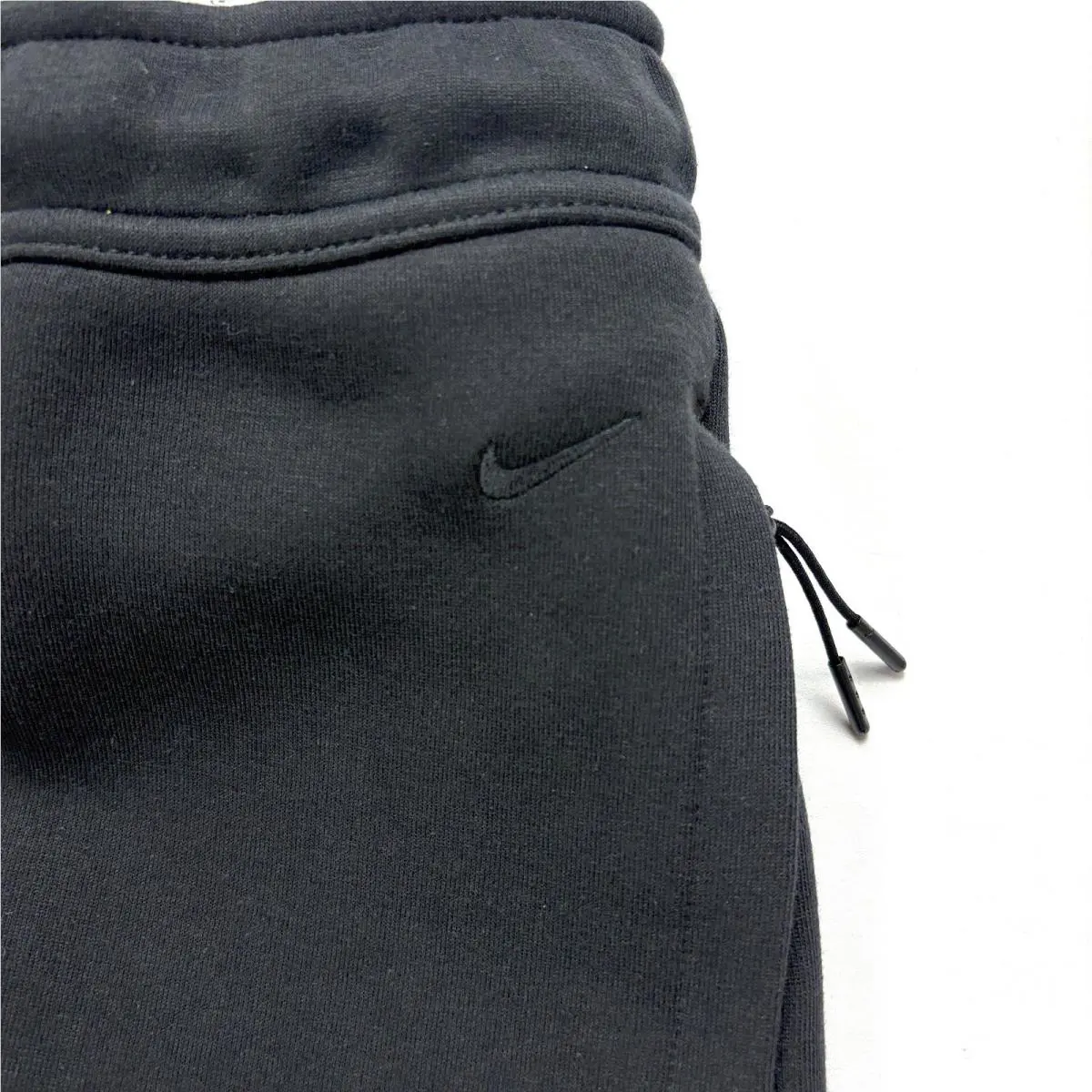 Nike clothing - Nike Tech - Tech - Black (UPC: 198482162849) 0
