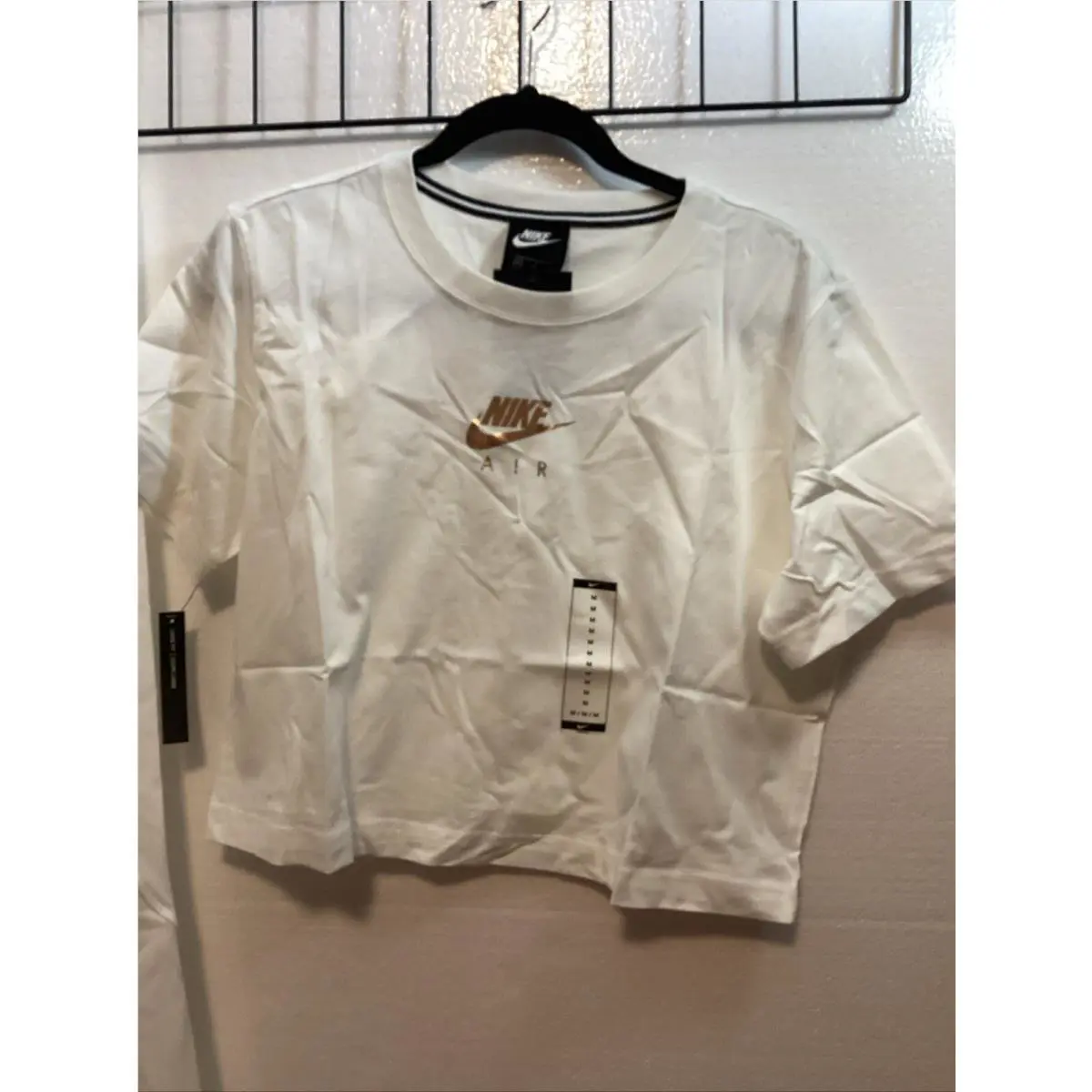 Nike clothing - White/ Gold 12