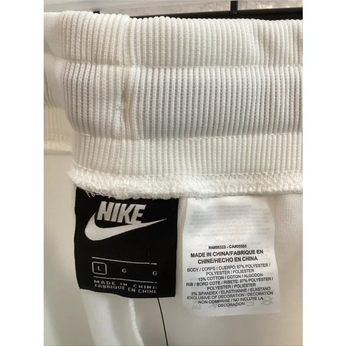 Nike clothing - White/ Gold 15