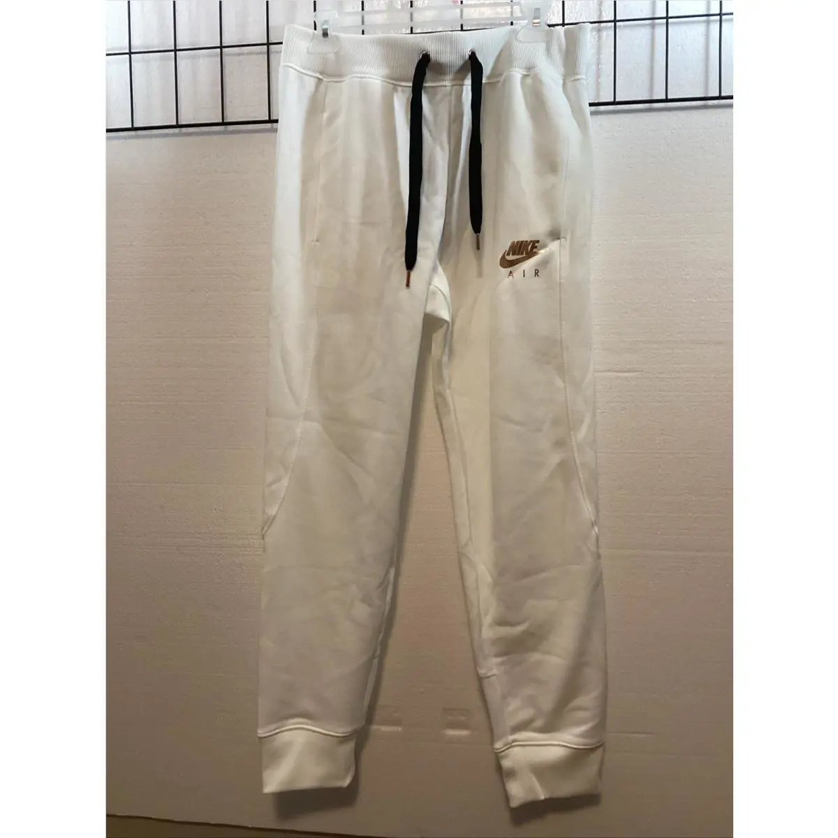 Nike clothing - White/ Gold 17