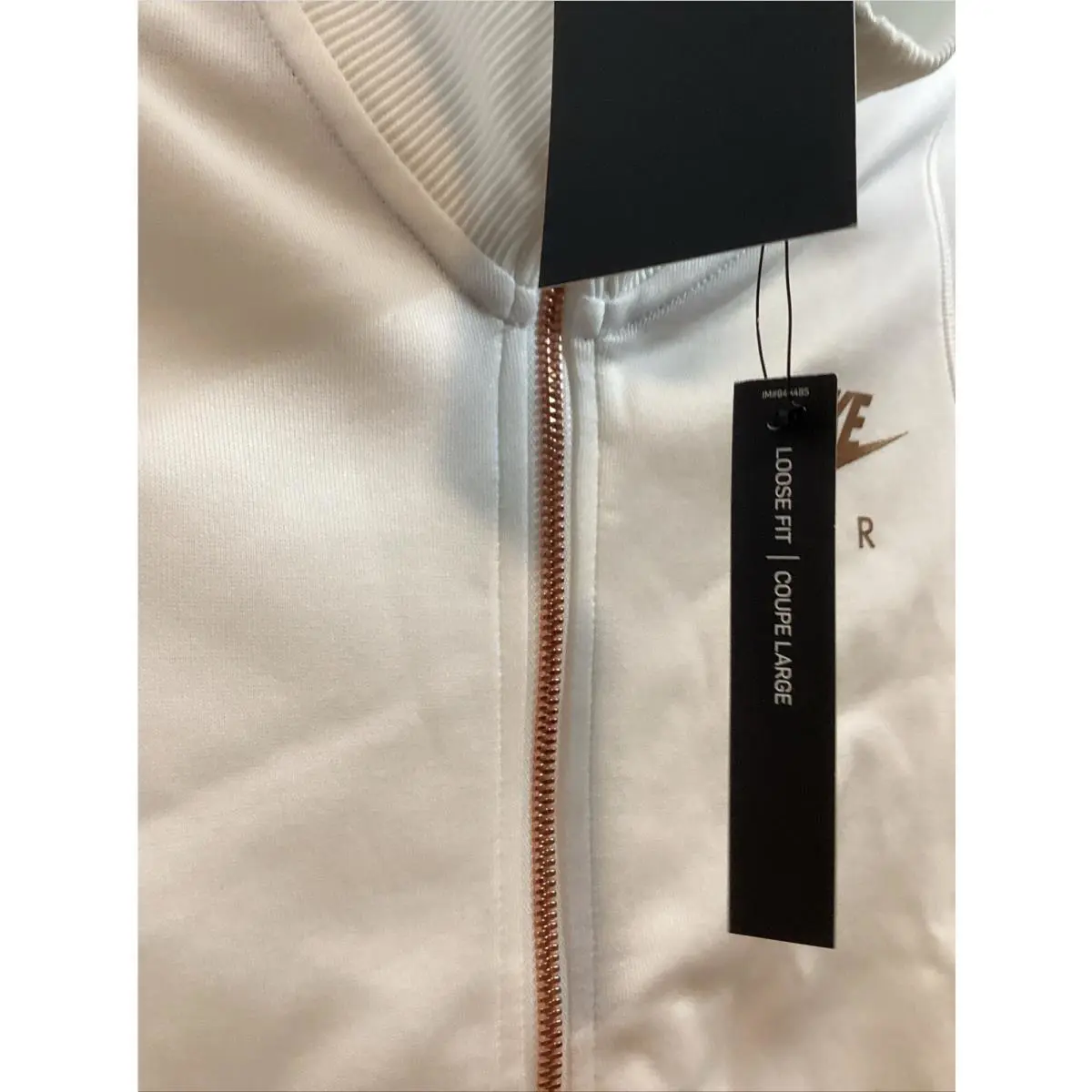 Nike clothing - White/ Gold 2