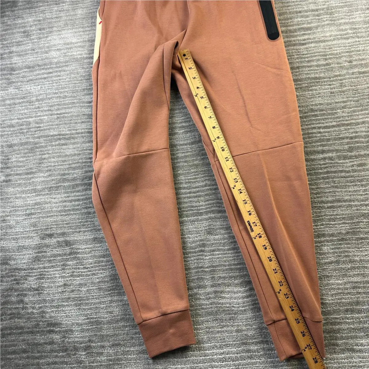 Nike clothing - Brown 7